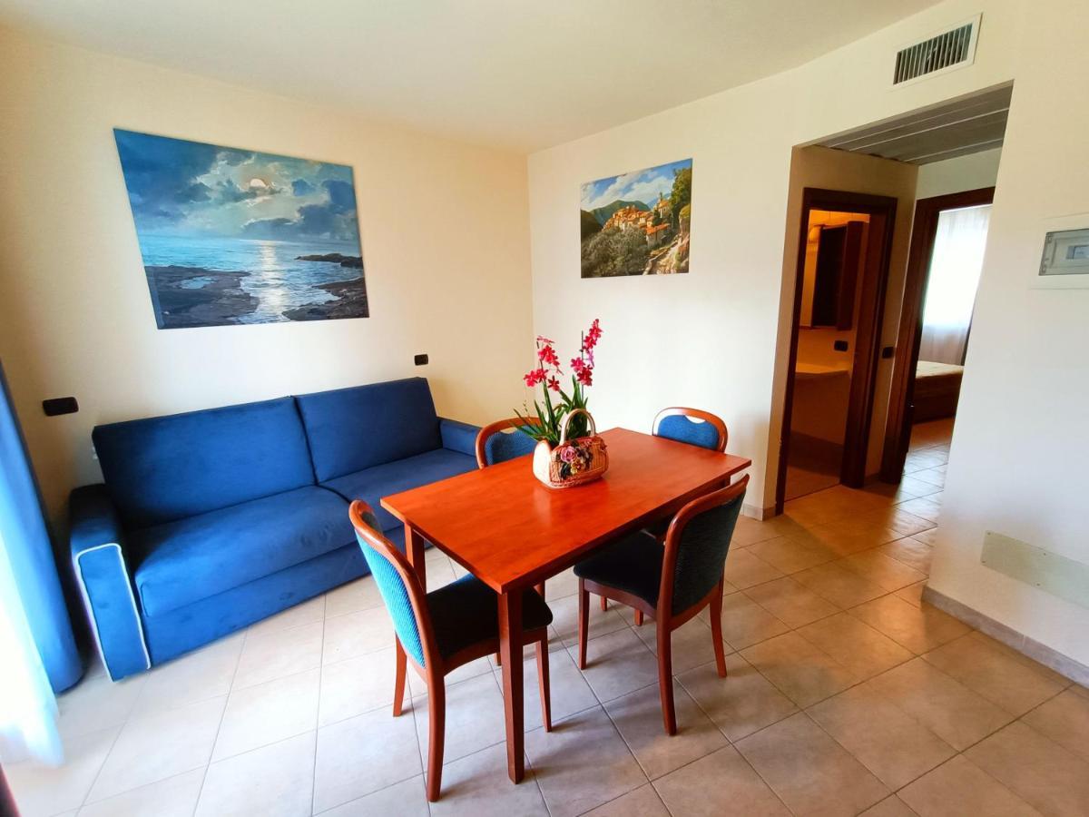 Hotel Villa Isabella Brenzone sul Garda Dış mekan fotoğraf