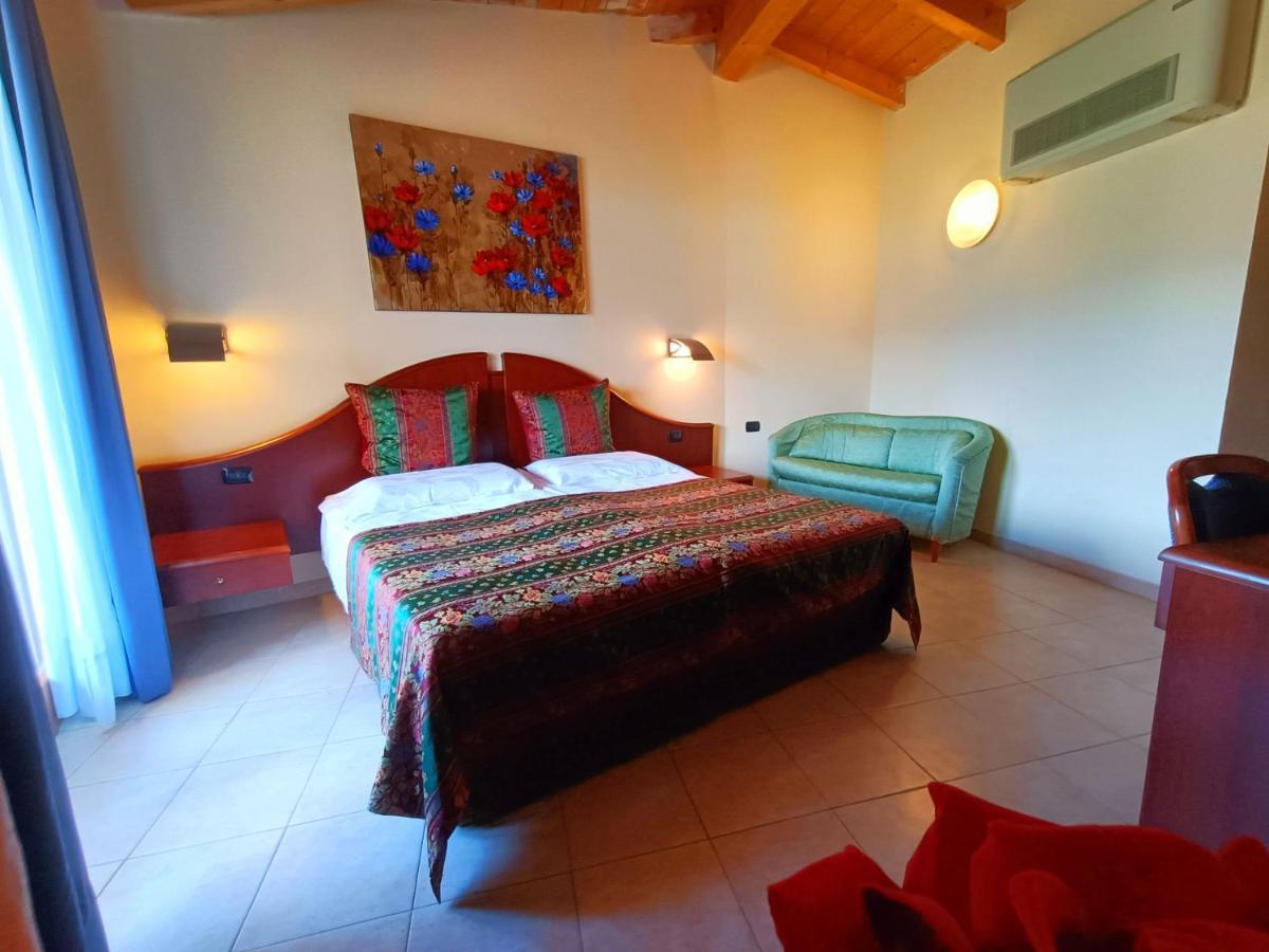 Hotel Villa Isabella Brenzone sul Garda Dış mekan fotoğraf