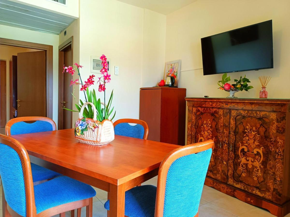 Hotel Villa Isabella Brenzone sul Garda Dış mekan fotoğraf