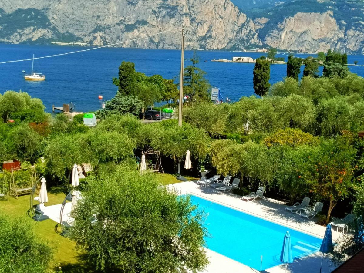 Hotel Villa Isabella Brenzone sul Garda Dış mekan fotoğraf