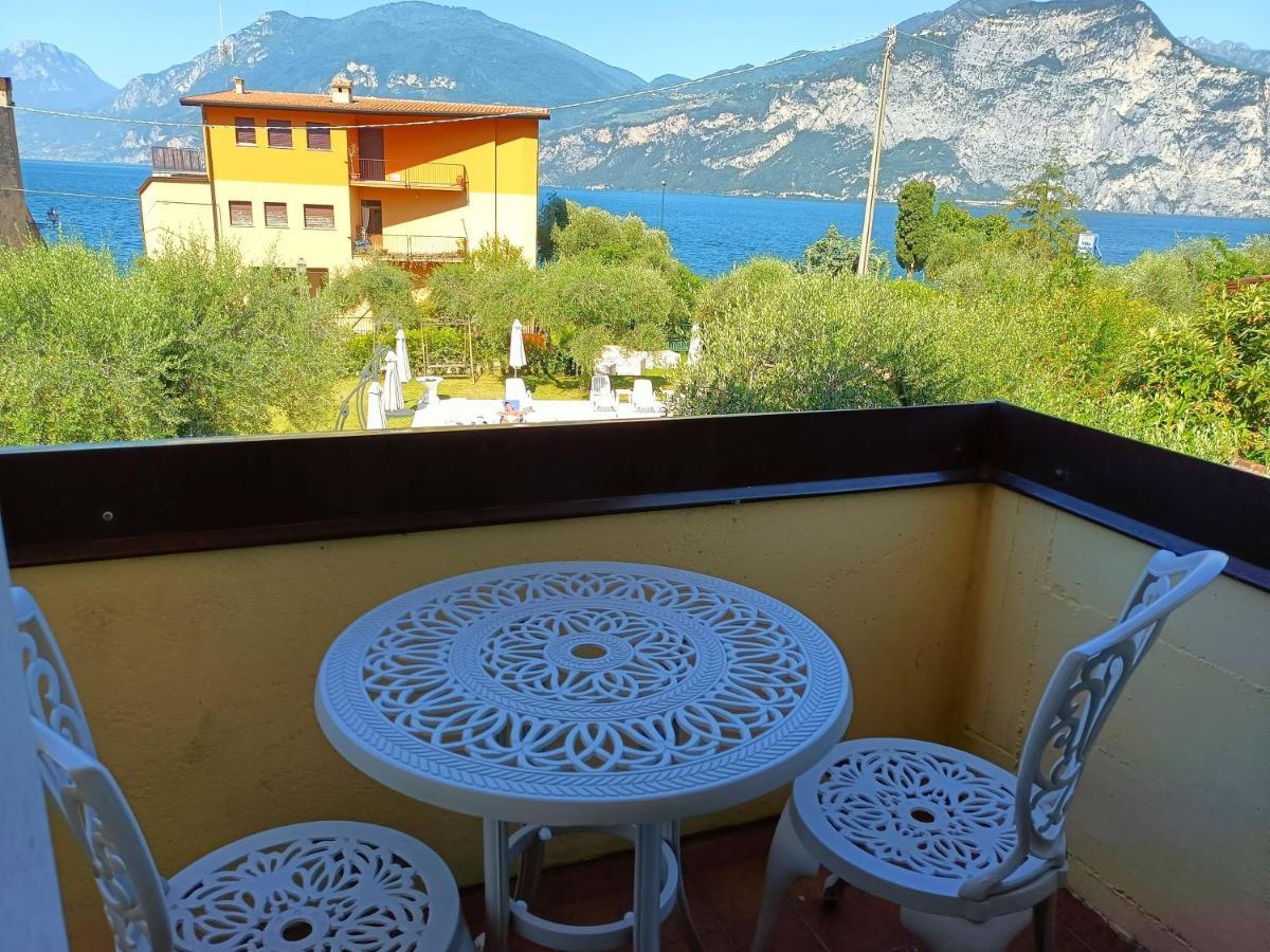 Hotel Villa Isabella Brenzone sul Garda Dış mekan fotoğraf