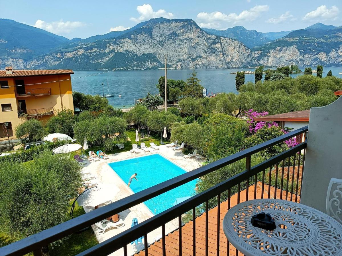 Hotel Villa Isabella Brenzone sul Garda Dış mekan fotoğraf