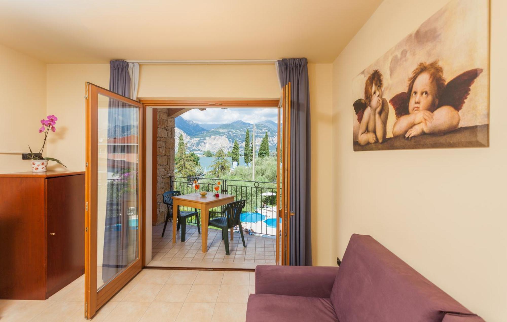 Hotel Villa Isabella Brenzone sul Garda Dış mekan fotoğraf