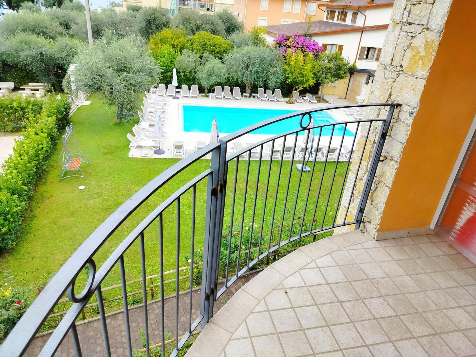 Hotel Villa Isabella Brenzone sul Garda Dış mekan fotoğraf